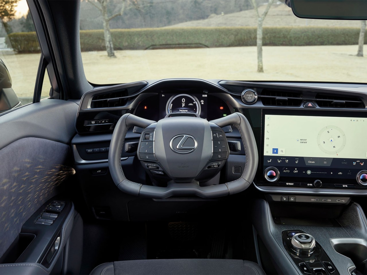 dxp-lexus-rz-450e-world-premiere-left-right-advanced-control-1440x1080