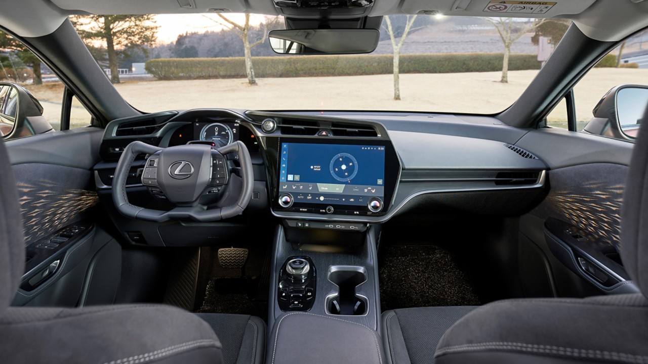 Lexus RZ front interior